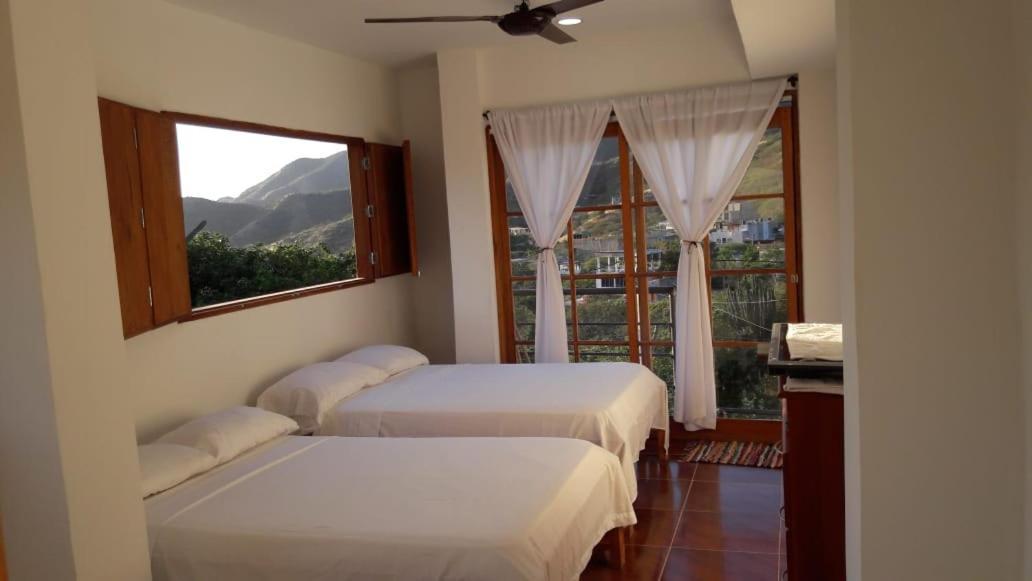 Casa Italia Guest House Таганга Екстер'єр фото